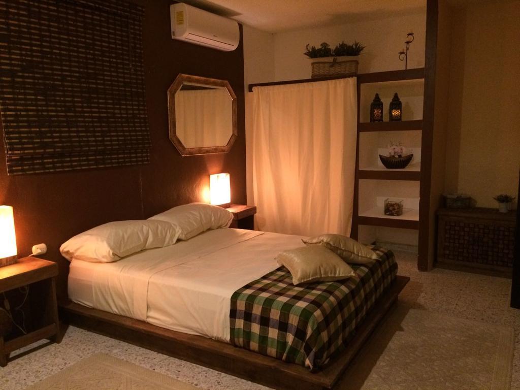 Casa Mazejuwi Hotel แคมเปเช ภายนอก รูปภาพ