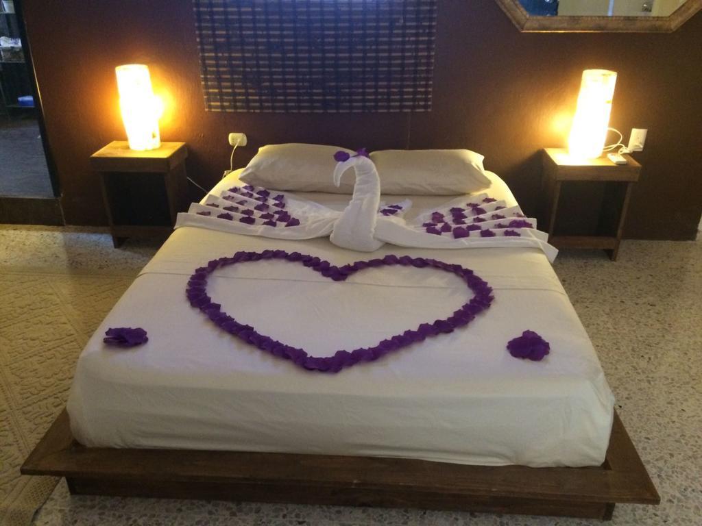 Casa Mazejuwi Hotel แคมเปเช ภายนอก รูปภาพ