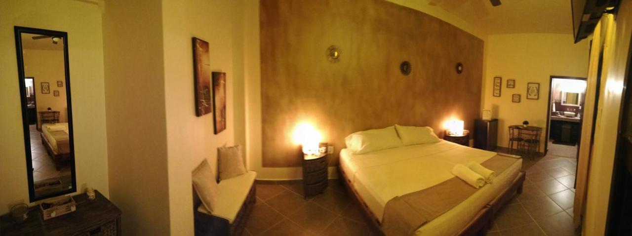 Casa Mazejuwi Hotel แคมเปเช ภายนอก รูปภาพ